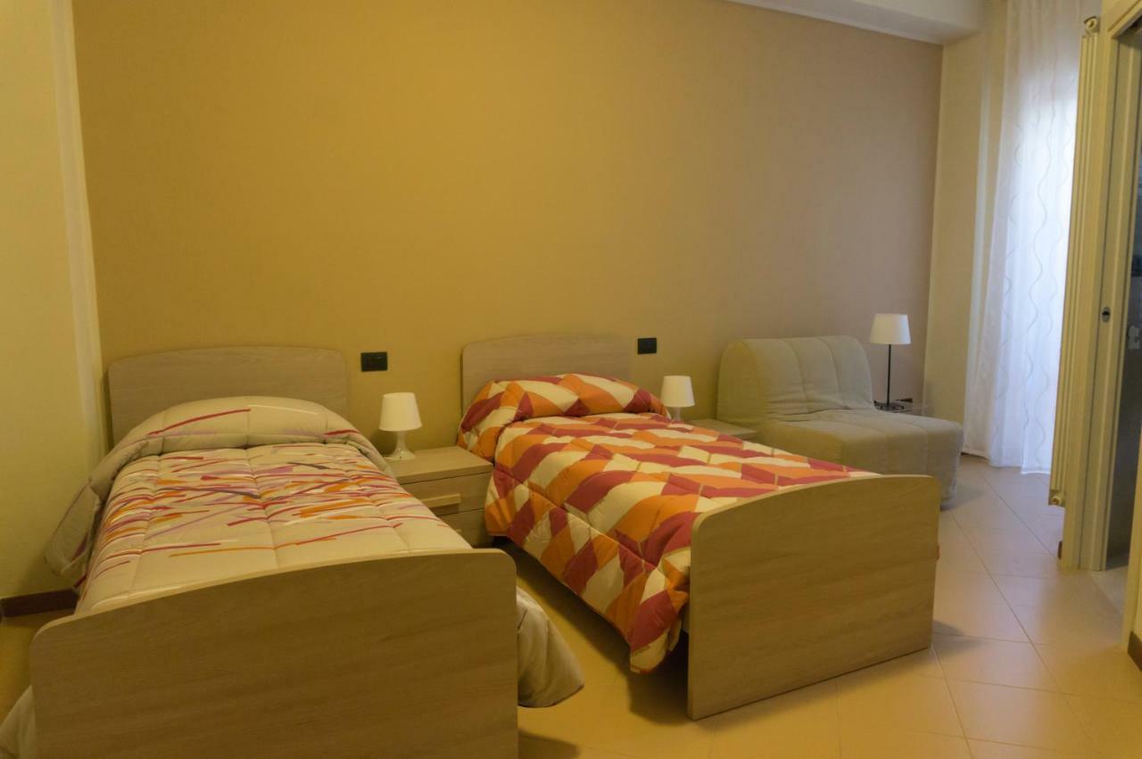 Il Viale Bed & Breakfast Chieti Eksteriør bilde